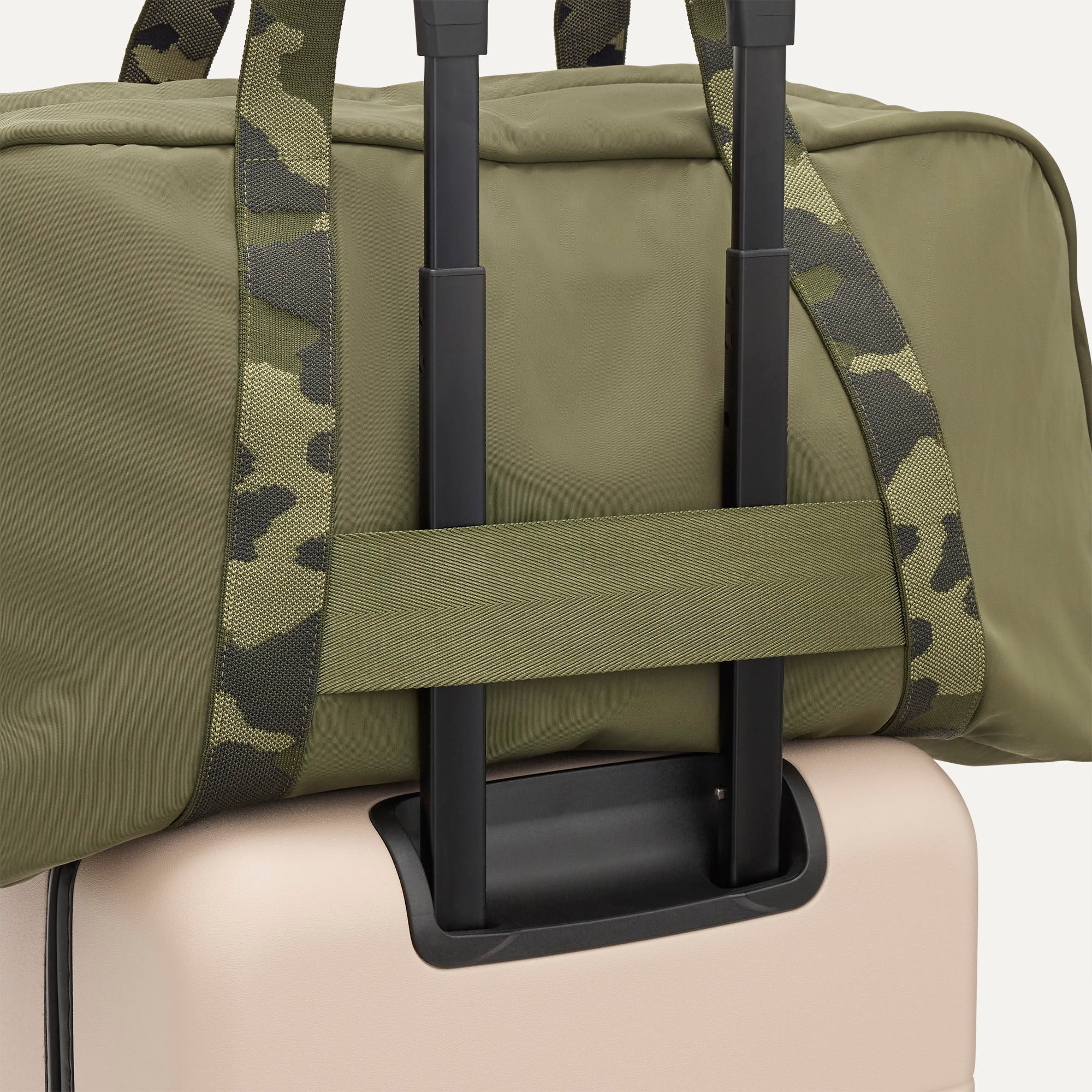 The Travel Duffel - Forest